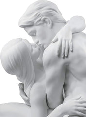 SCULTURA BACIO APPASSIONATO LLADRO'