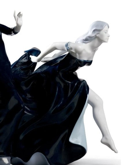 FIGURA ARRIVA LA NOTTE LLADRO'